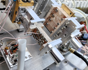 La prima comunicazione per riflessione lunare (EME) a 76 GHz, di Sergei RW3BP e Manfred DL7YC rw3bp 2